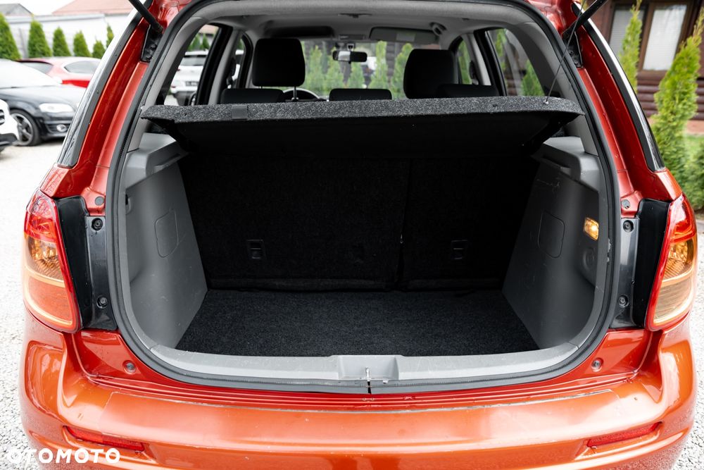 Suzuki SX4 1.6 VVT 4x4 Comfort - 20