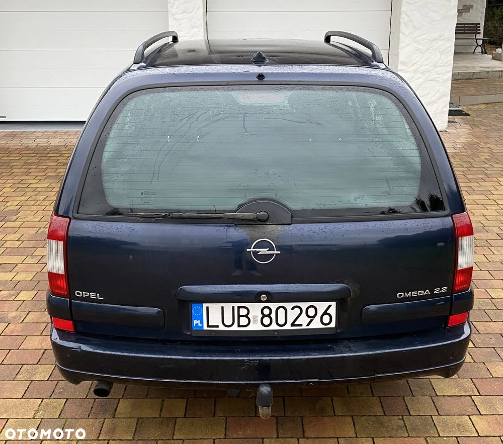 Opel Omega 2.2 Base / Club - 4