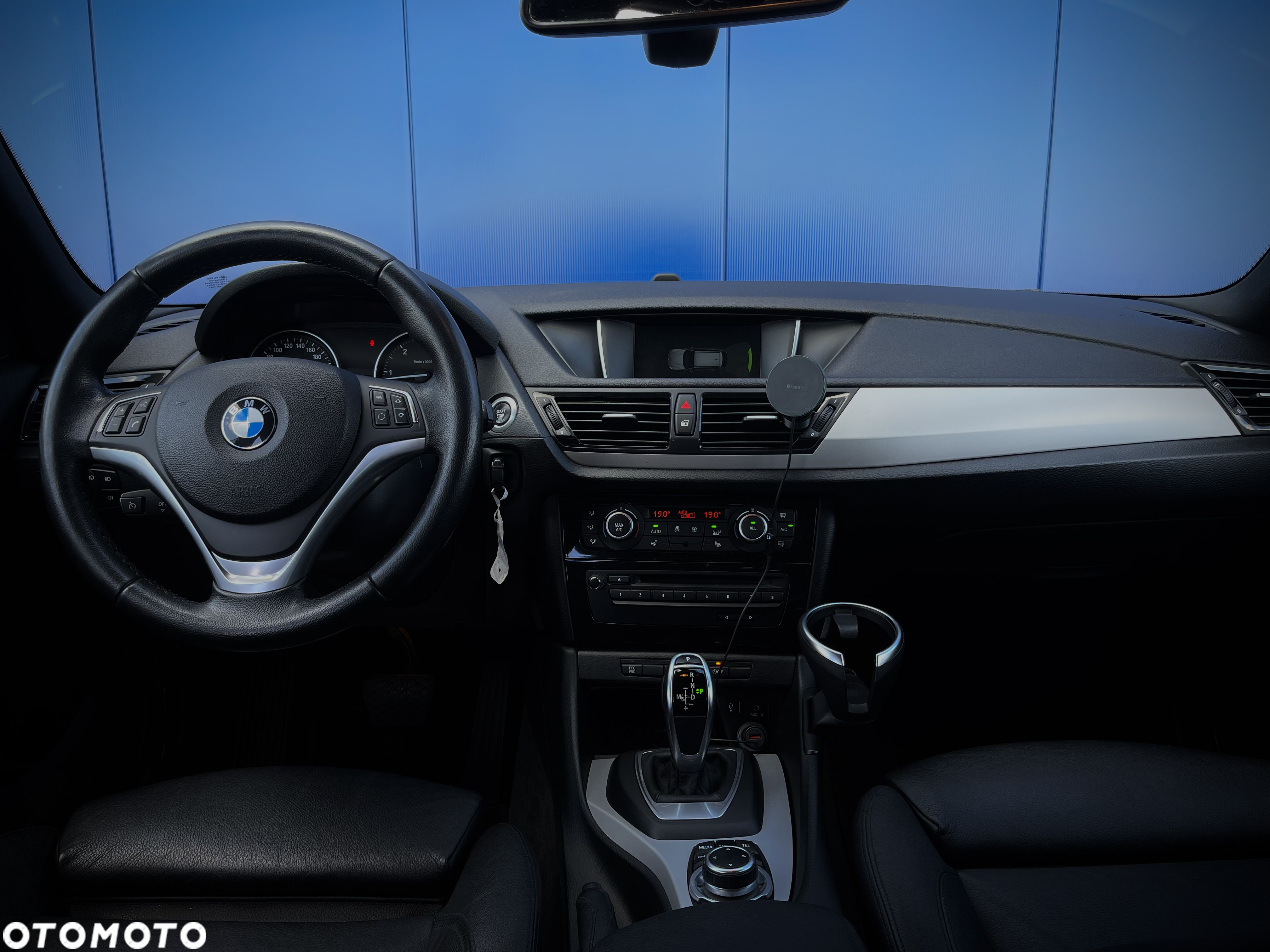 BMW X1 xDrive20d Sport Line - 11