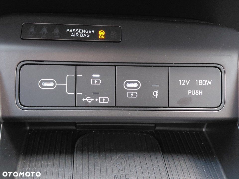 Hyundai Kona - 28