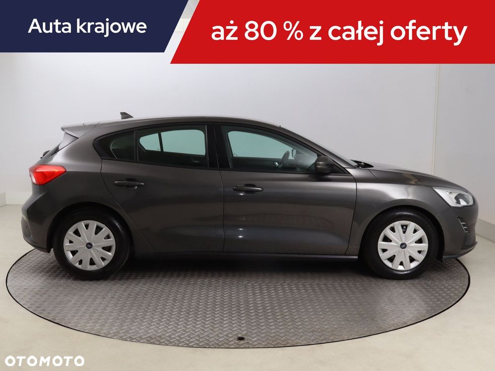 Ford Focus - 8
