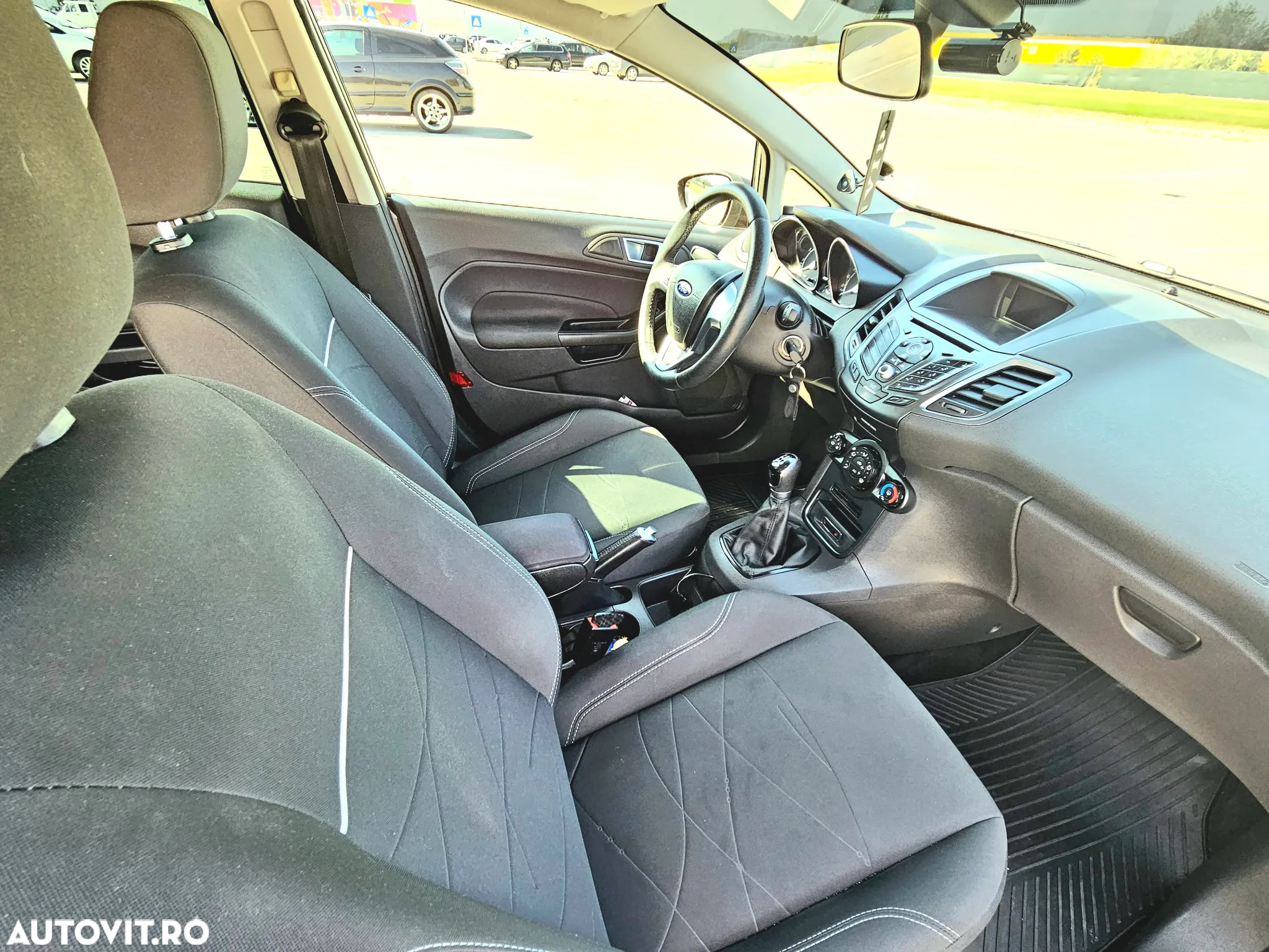 Ford Fiesta 1.0 Trend - 6