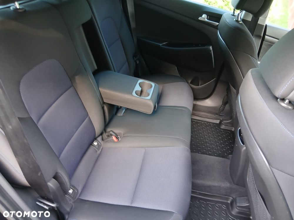 Hyundai Tucson blue 1.7 CRDi 2WD Classic - 36
