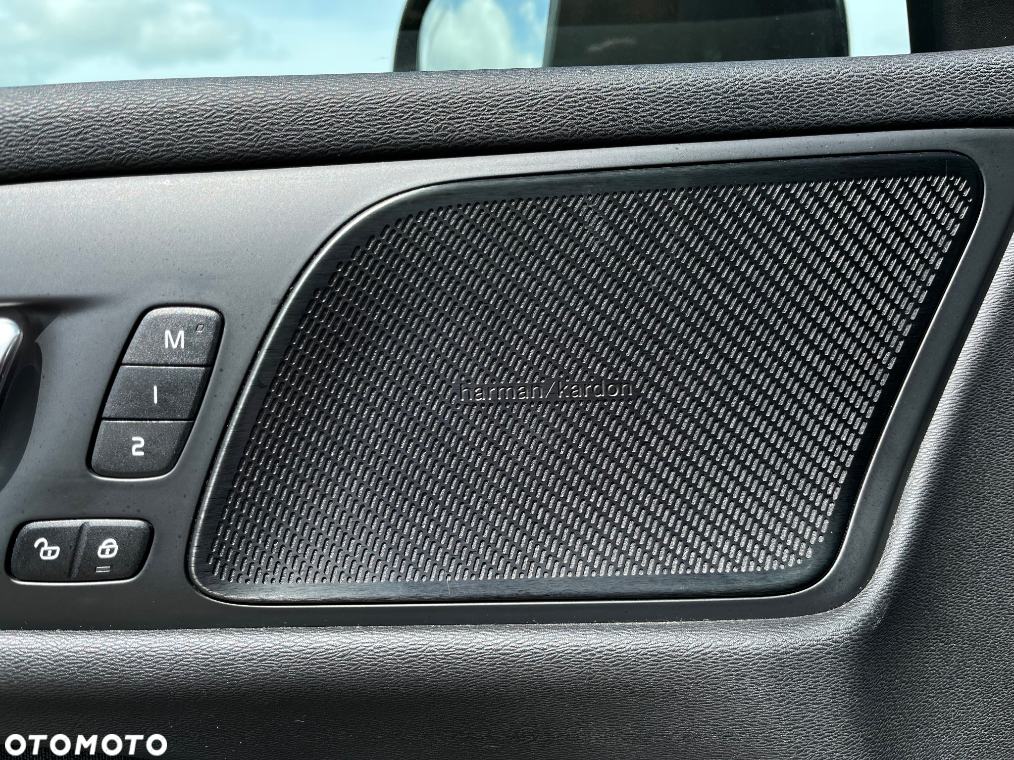 Volvo V60 D3 Momentum Pro - 10