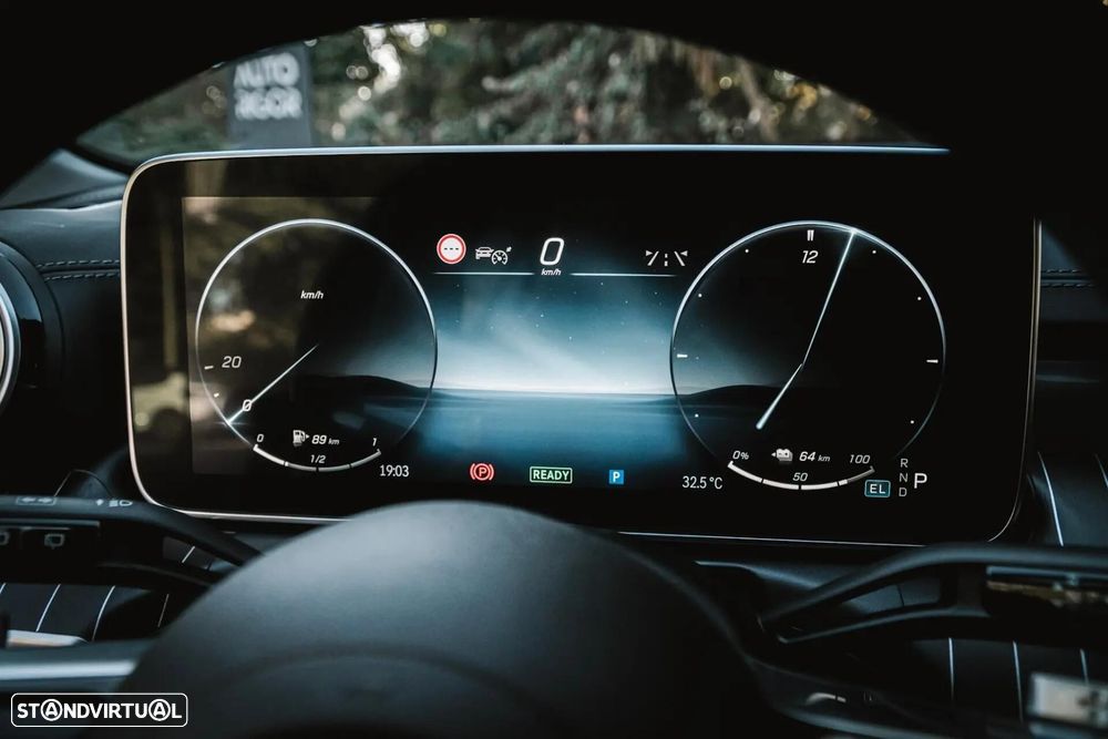 Mercedes-Benz C 300 e AMG Line - 20