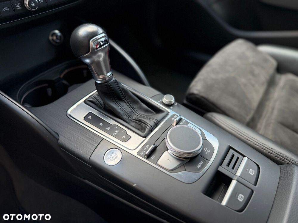 Audi A3 Sportback 35 TFSI mHEV S Line S tronic - 23