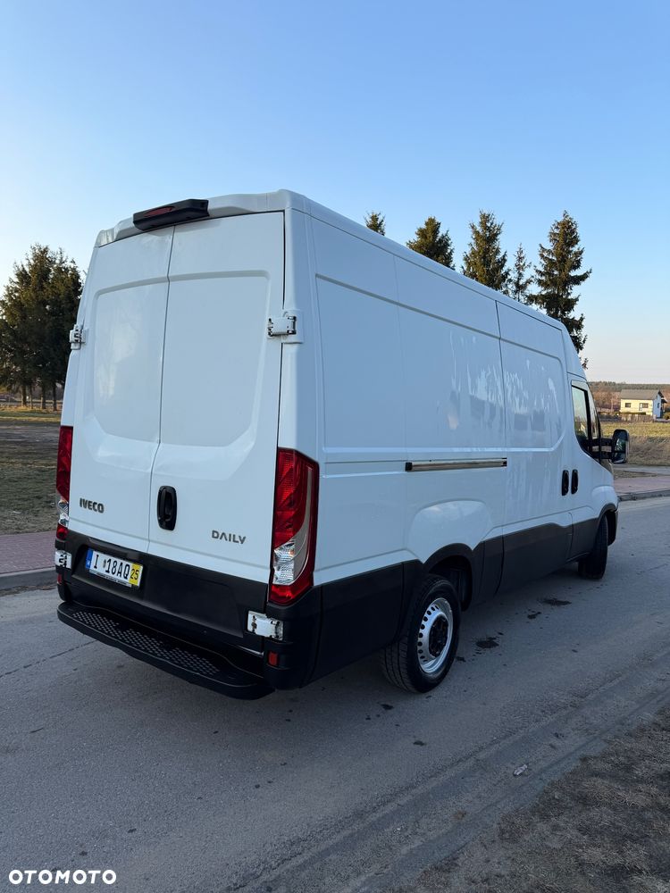 Iveco Daily - 12