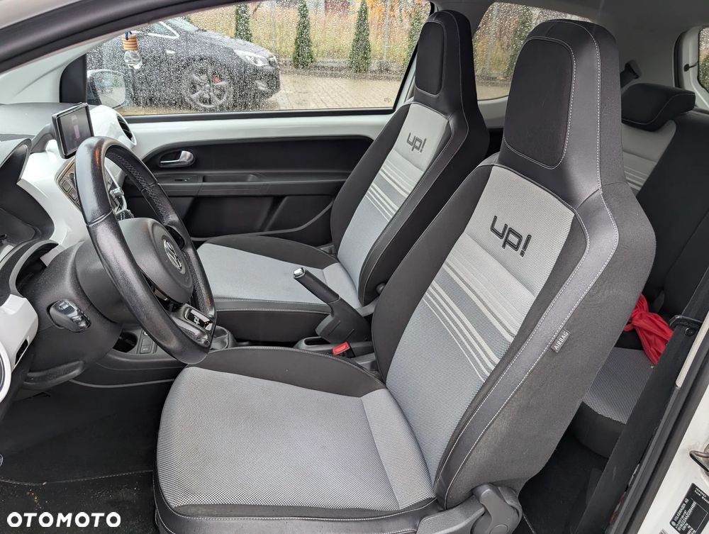Volkswagen up! 1.0 white - 8