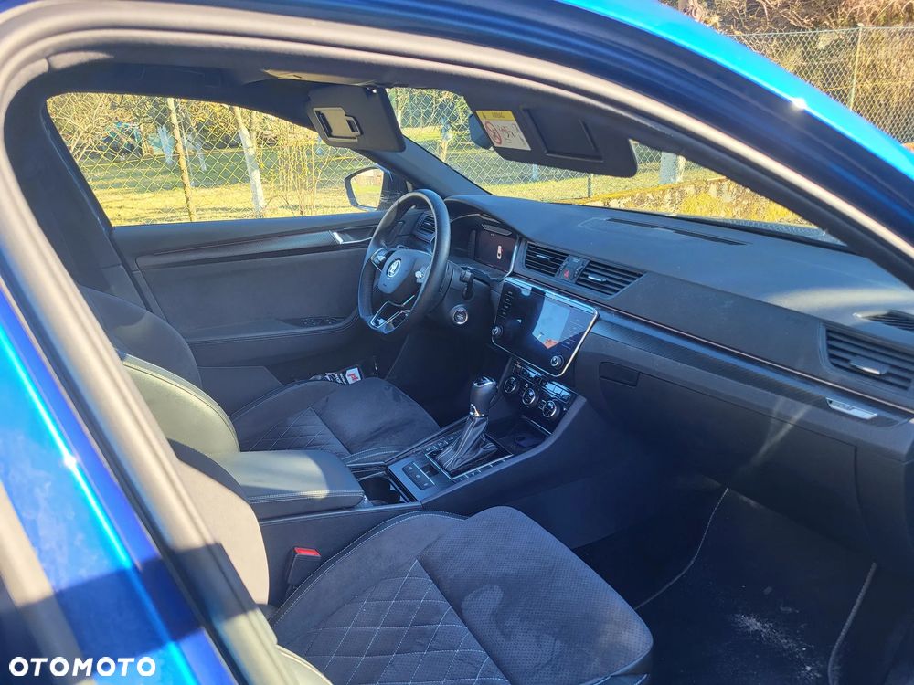 Skoda Superb 2.0 TSI Sportline DSG - 35