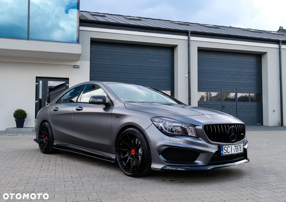Mercedes-Benz CLA AMG 45 4-Matic - 11