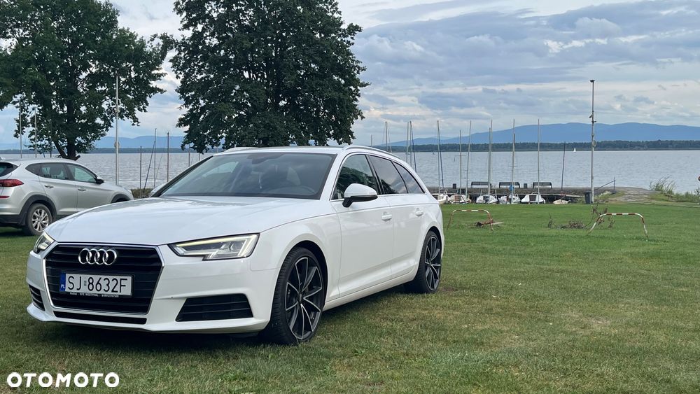 Audi A4 Avant 2.0 TDI Design S tronic - 28
