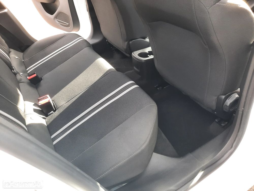 Opel Corsa 1.2 T GS Line - 33