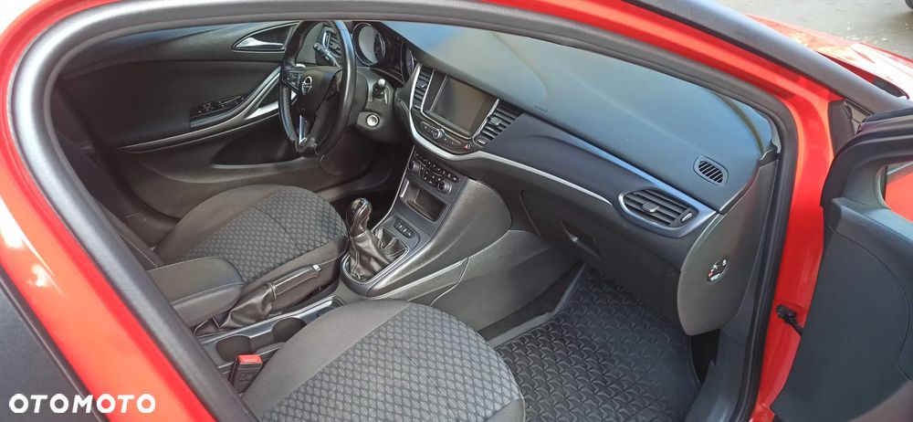 Opel Astra 1.4 Turbo Sports Tourer Edition - 22