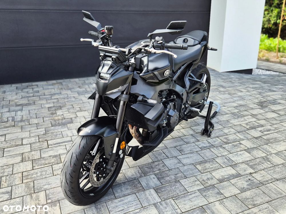 Yamaha MT - 2