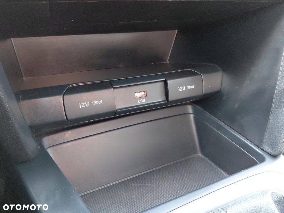 Kia Ceed - 22