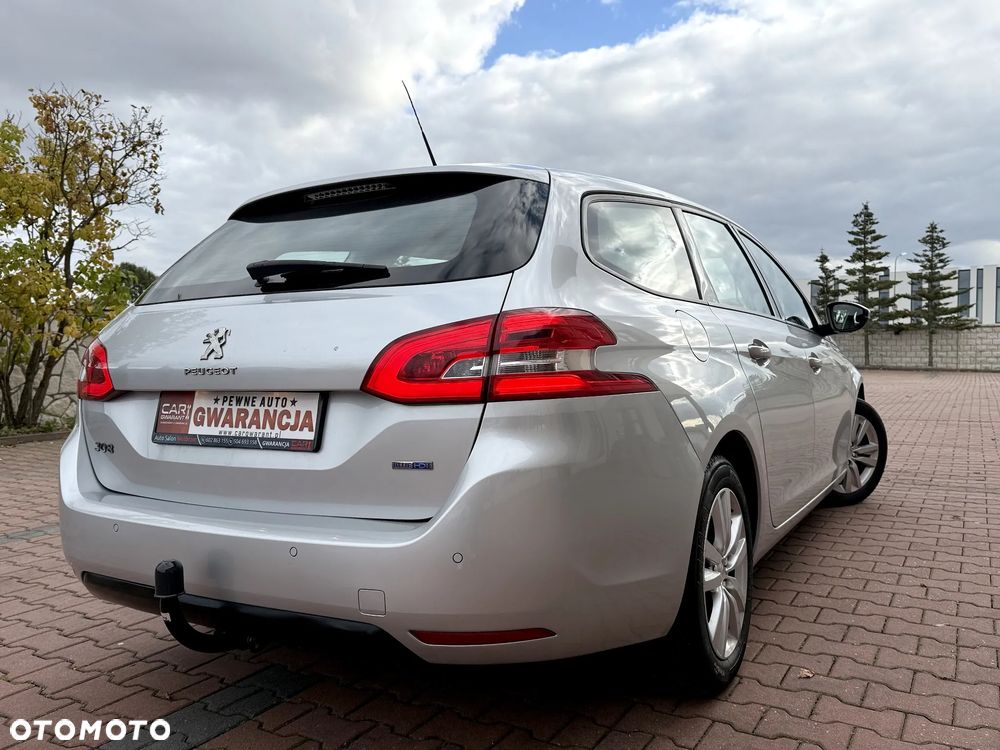 Peugeot 308 - 40