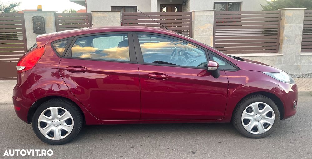 Ford Fiesta 1.25 Champions Edition - 5