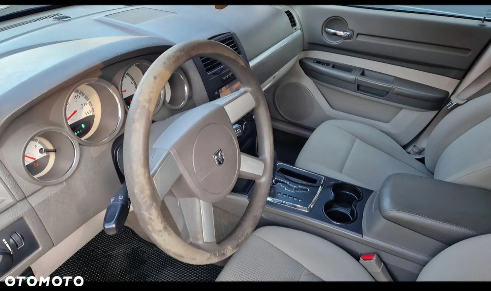 Dodge Magnum - 14