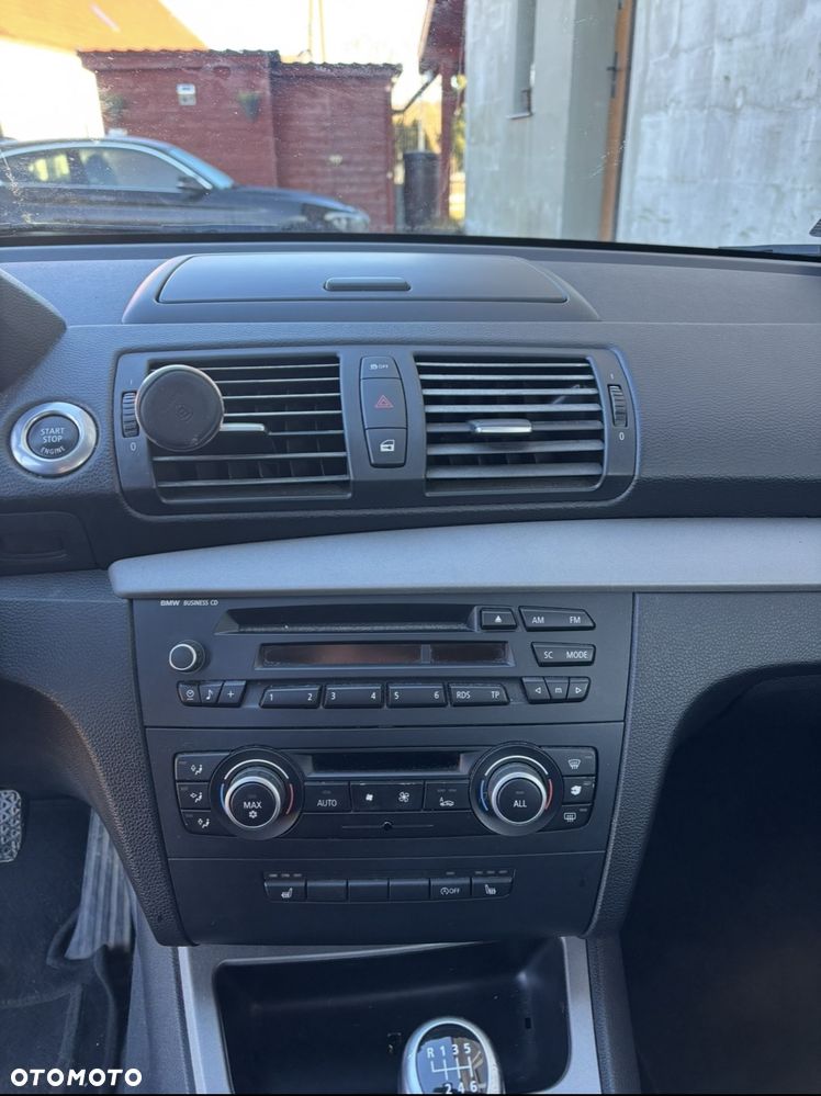 BMW Seria 1 116i - 7