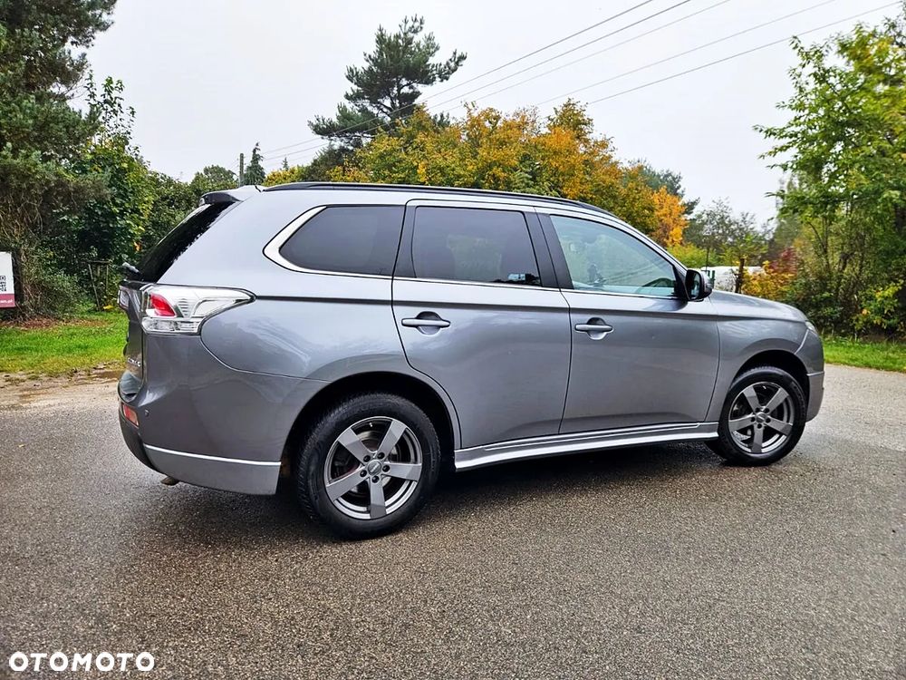 Mitsubishi Outlander 2.0 2WD Diamant Edition - 8