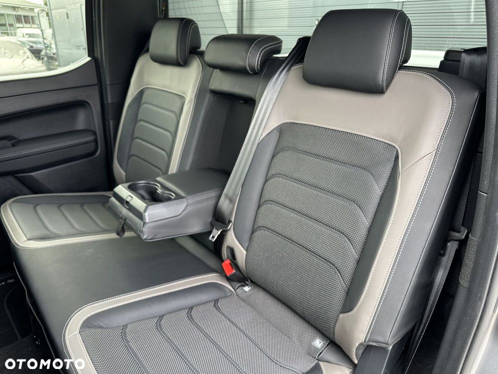 Volkswagen Amarok - 17