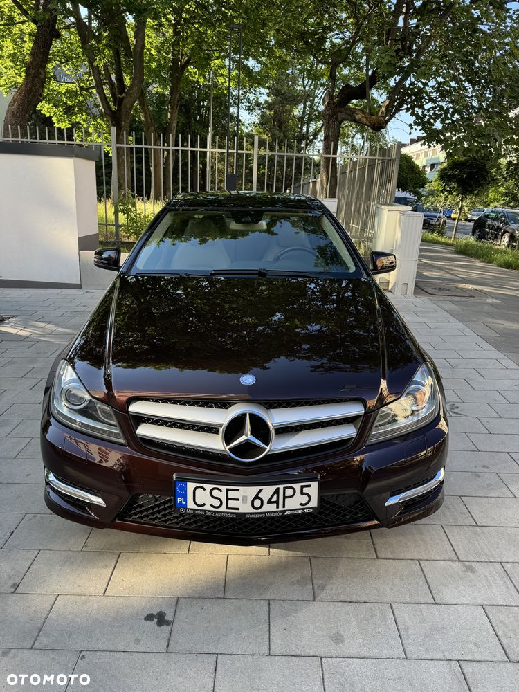 Mercedes-Benz Klasa C 250 CGI BlueEff - 7