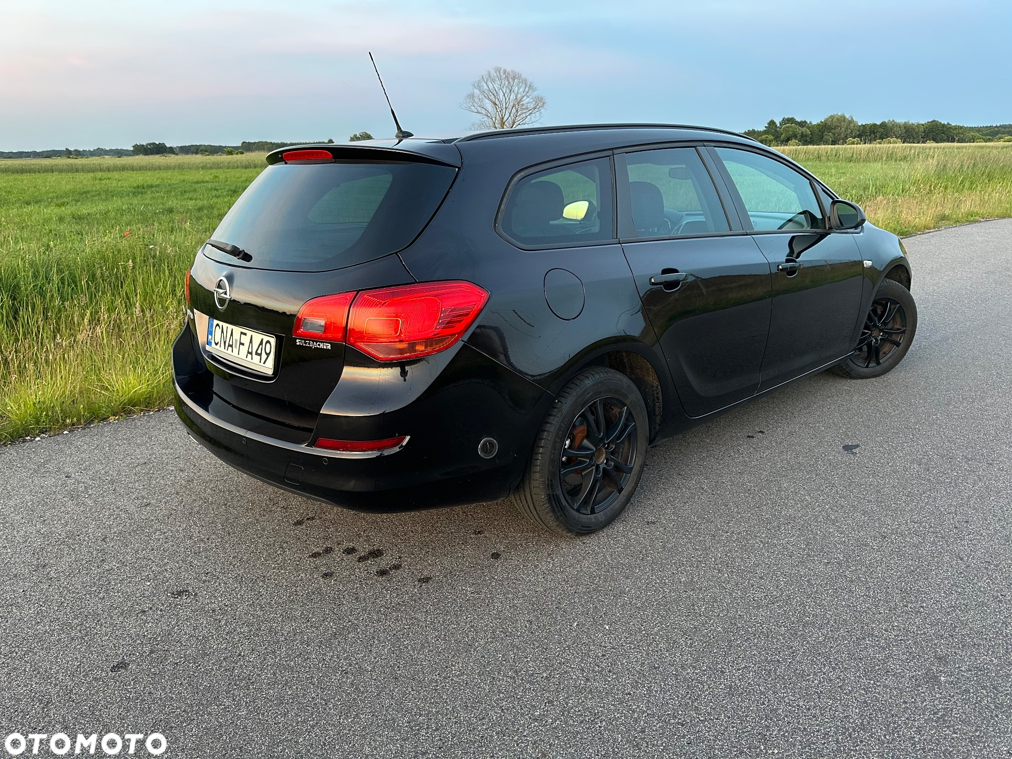 Opel Astra 1.4 Turbo Sports Tourer - 6