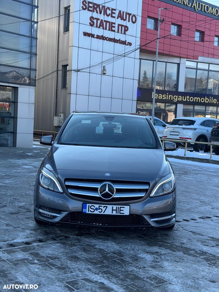 Mercedes-Benz B 180 - 2