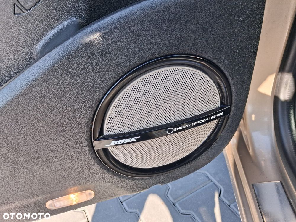Renault Grand Scenic ENERGY TCe 130 BOSE EDITION - 32