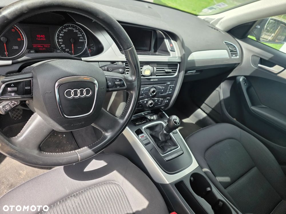 Audi A4 Limousine 2.0 TDI DPF Ambition - 7