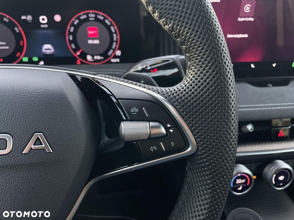 Skoda Superb 2.0 TSI Sportline DSG - 32