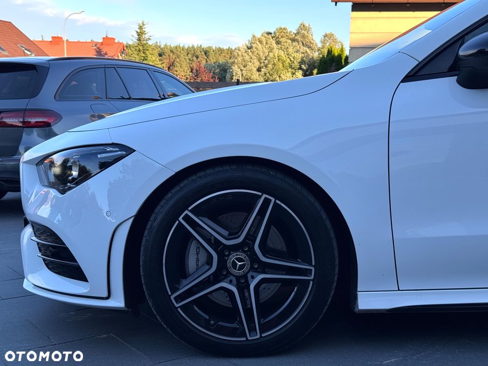 Mercedes-Benz CLA 200 AMG Line 7G-DCT - 17