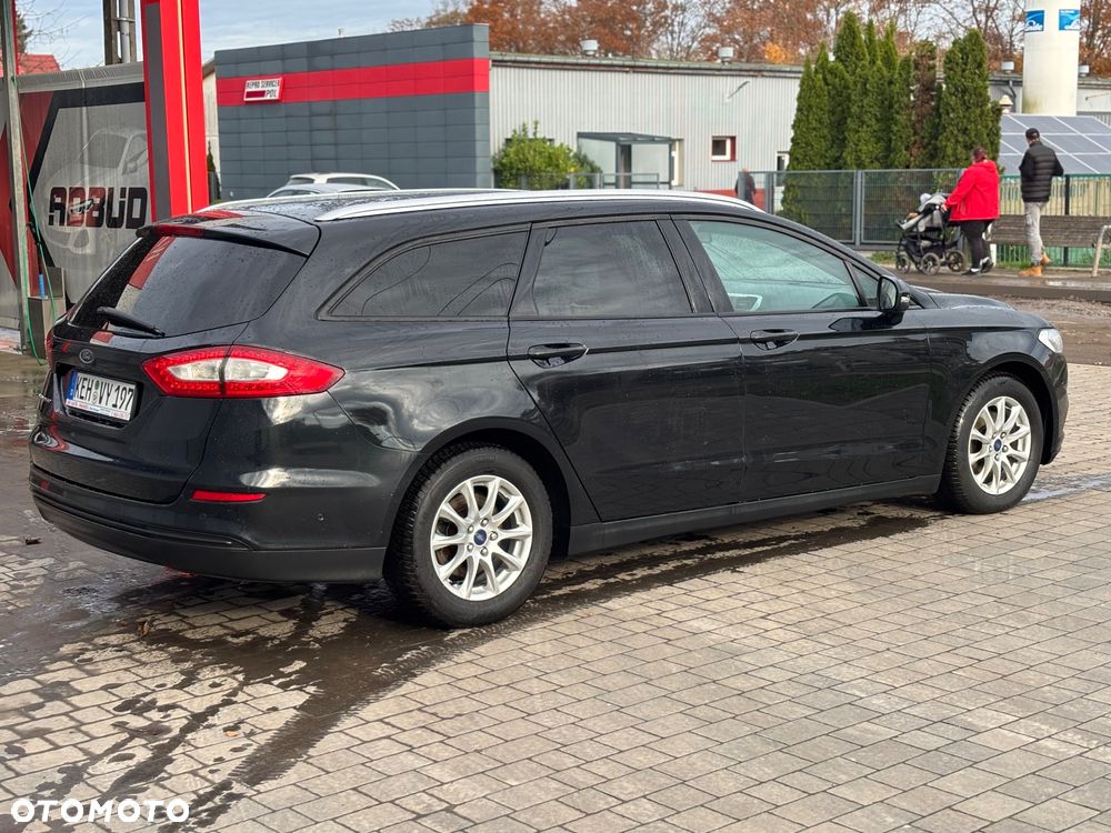 Ford Mondeo - 4