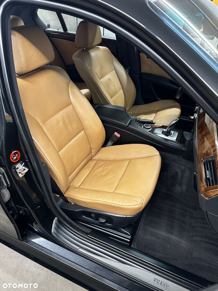 BMW Seria 5 535d Sport-Aut - 18