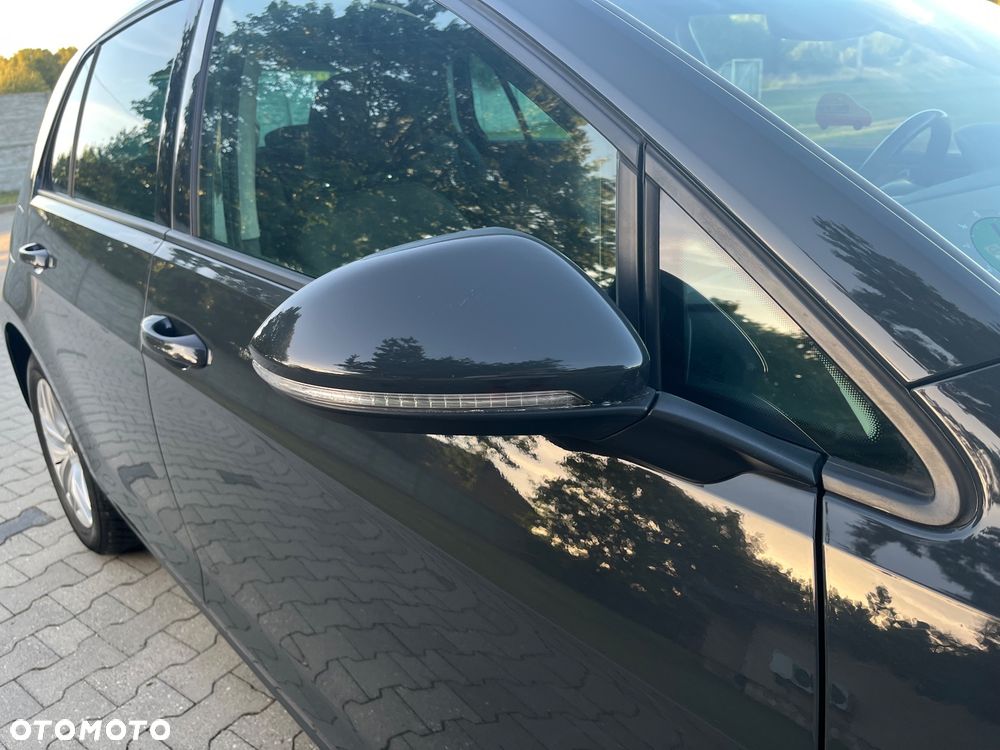 Volkswagen Golf 2.0 TDI BlueMotion Technology Edition - 39