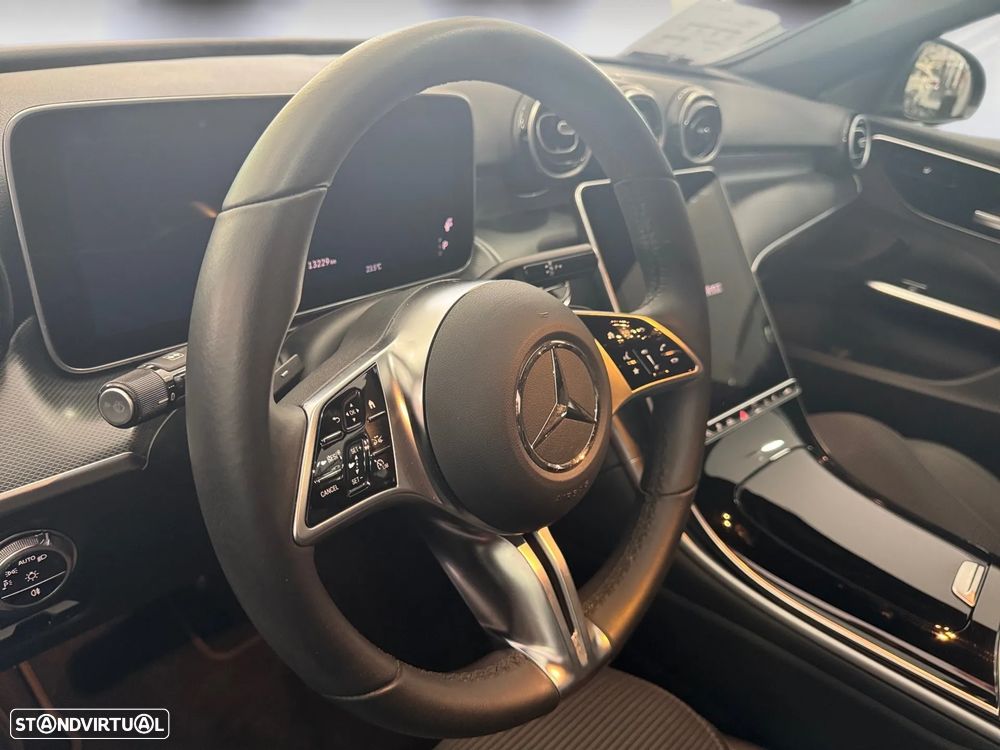 Mercedes-Benz C 300 e Avantgarde - 33