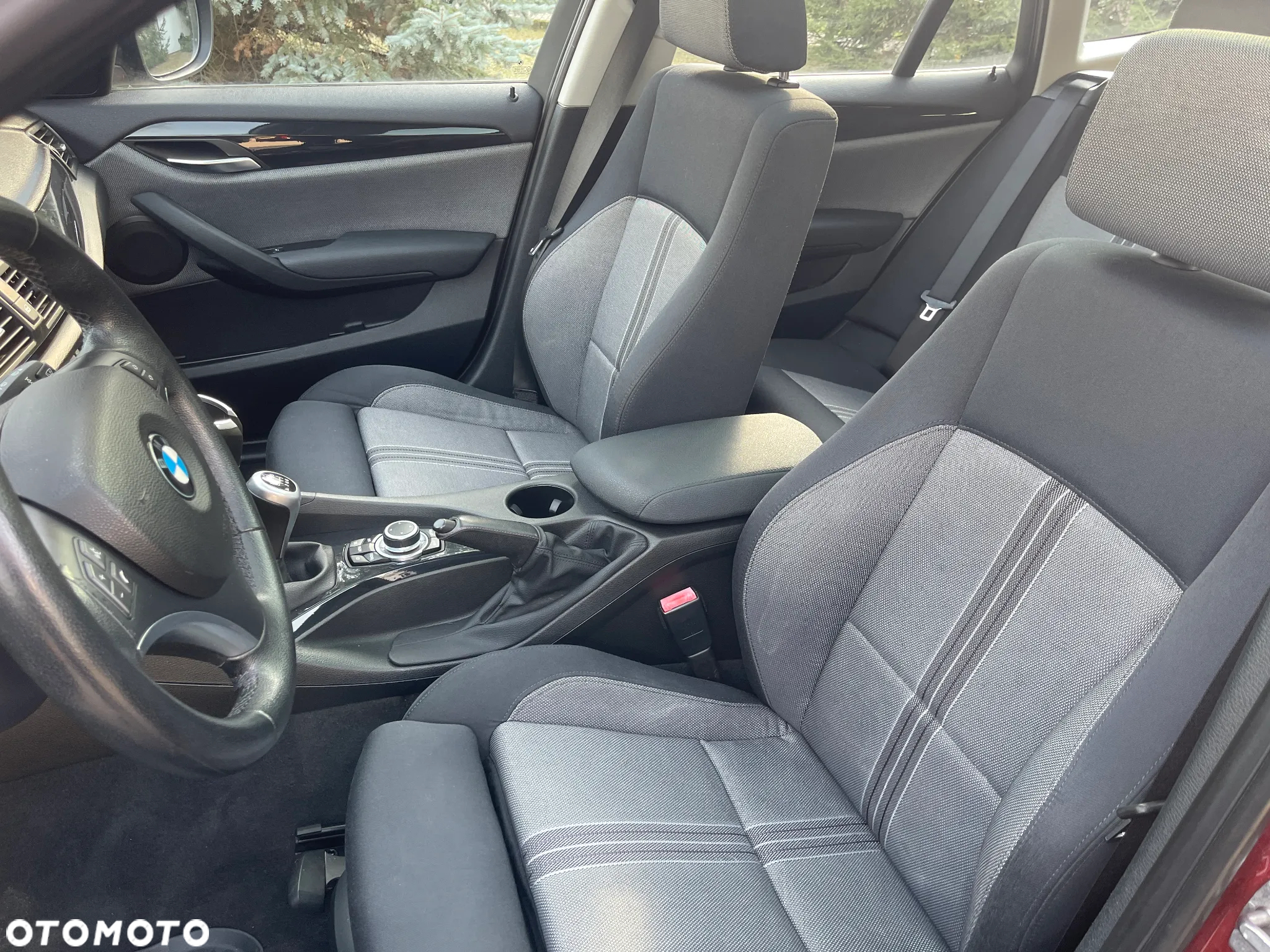 BMW X1 sDrive18d xLine - 8