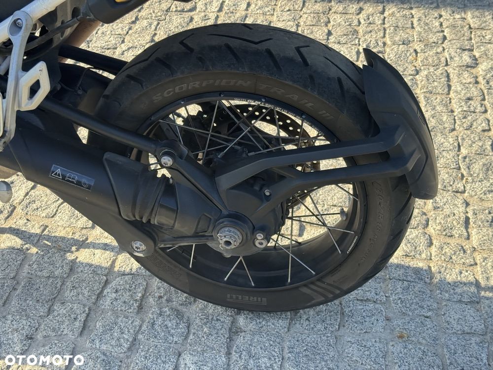 Triumph Tiger - 10