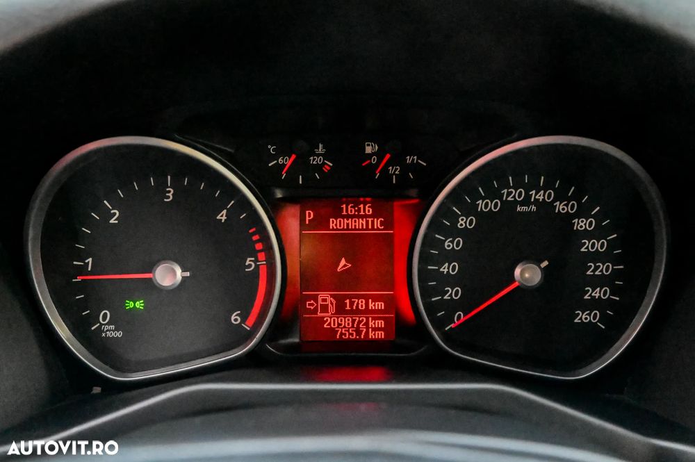 Ford Mondeo 2.0 TDCi Powershift Business Class - 8