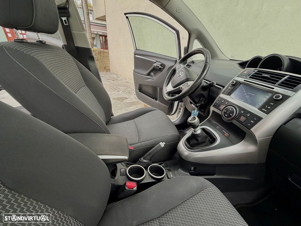 Toyota Verso 1.6 D-4D Active - 36