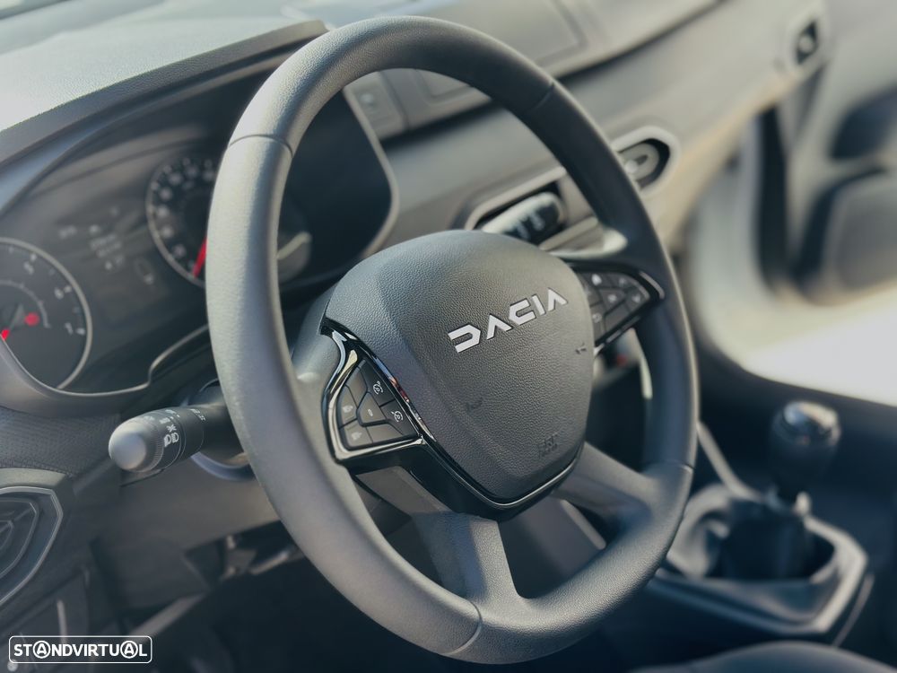 Dacia Sandero - 11