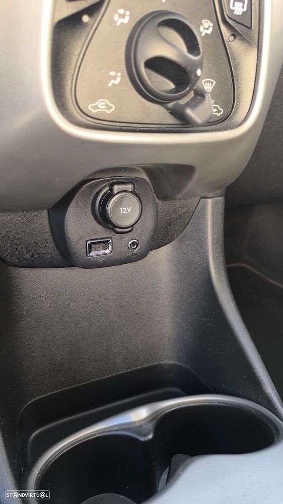 Citroën C1 VTi S&S Shine - 23