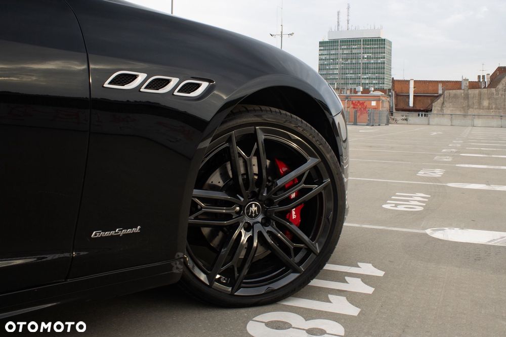 Maserati Quattroporte S Q4 GranSport - 10