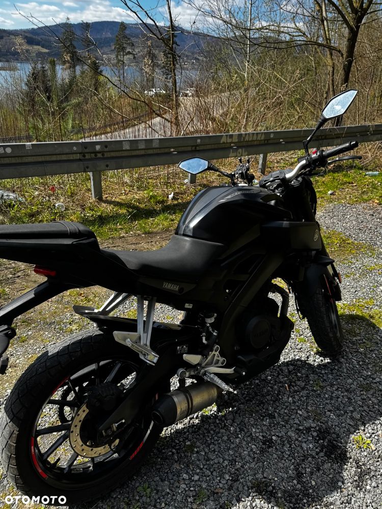 Yamaha MT - 12