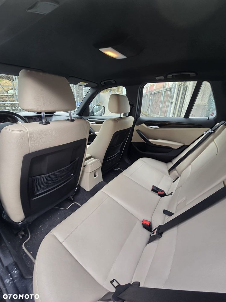 BMW X1 - 6