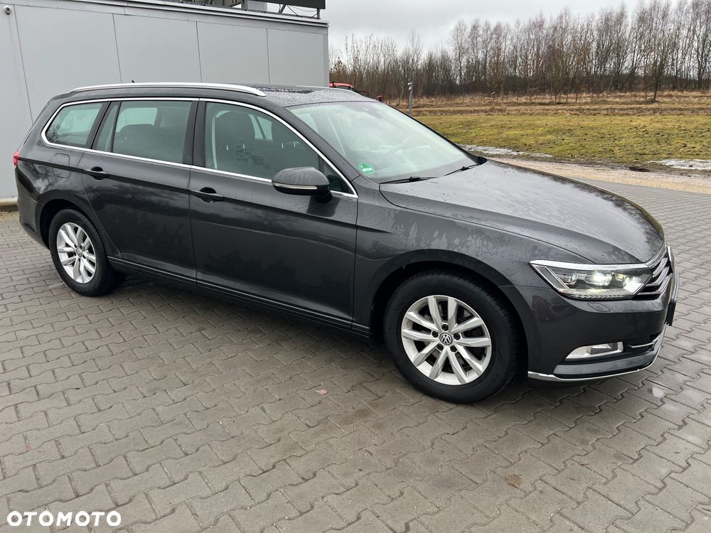 Volkswagen Passat 2.0 TDI (BlueMotion Technology) DSG Highline - 3