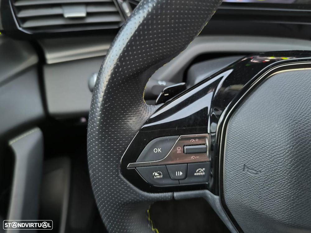 Peugeot 308 PureTech 130 GPF EAT8 Stop & Start GT Pack - 37