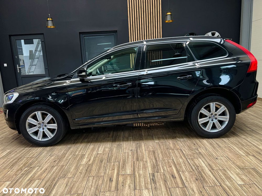 Volvo XC 60 D3 Geartronic Momentum - 11