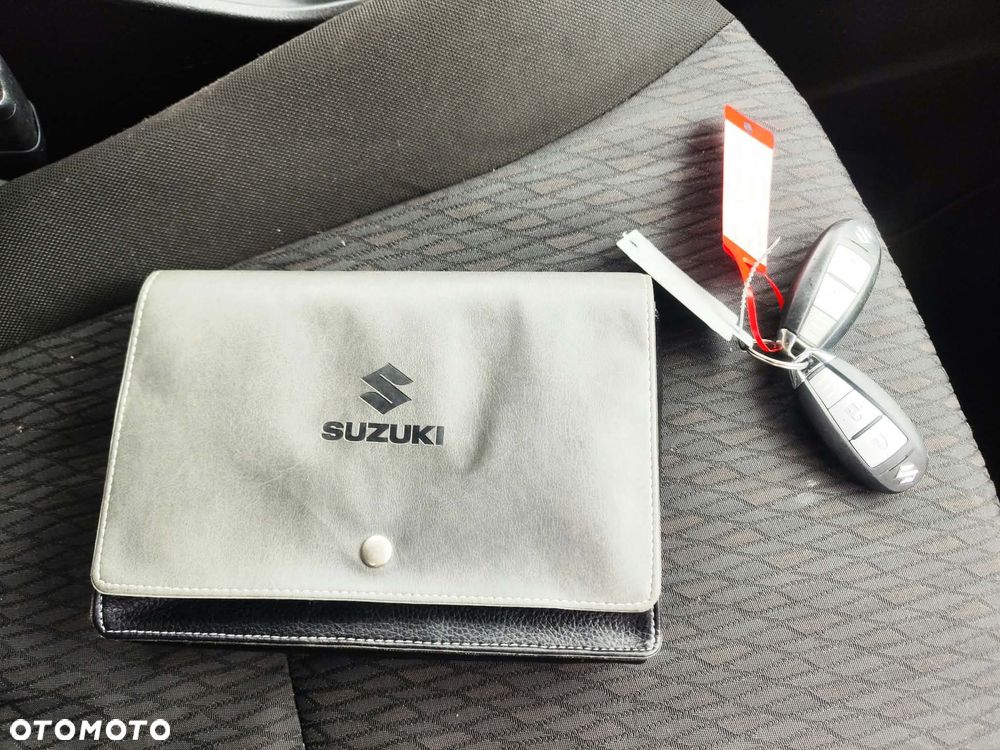Suzuki Baleno 1.2 Dualjet (SHVS) Hybrid Comfort - 38