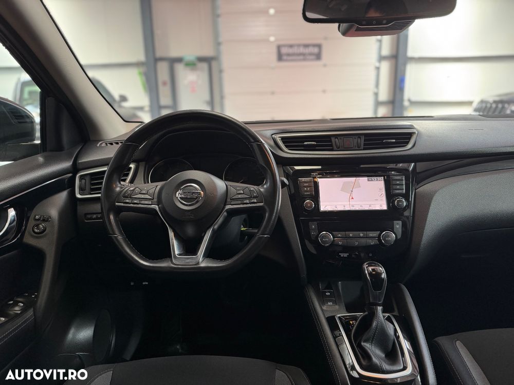 Nissan Qashqai - 10